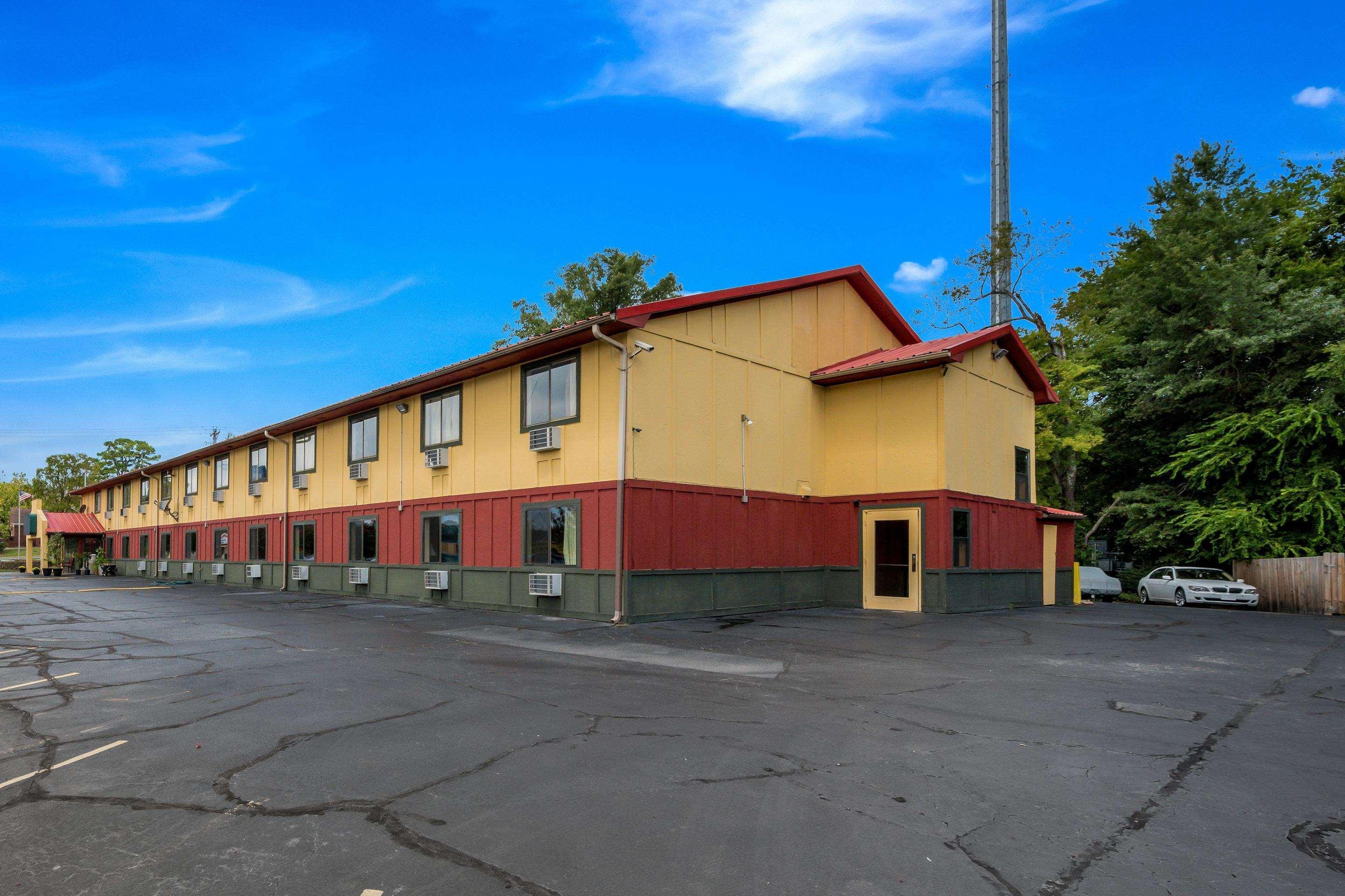 Rodeway Inn Benton Eksteriør bilde